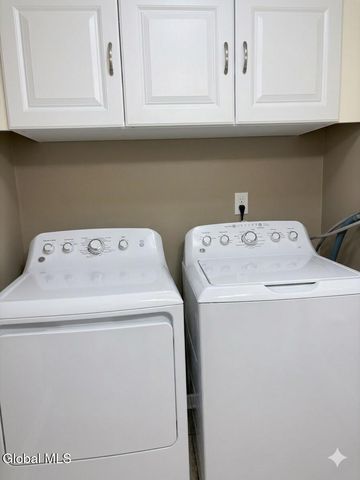 84 Ziemke Farm Lane, Cohoes, NY 12047