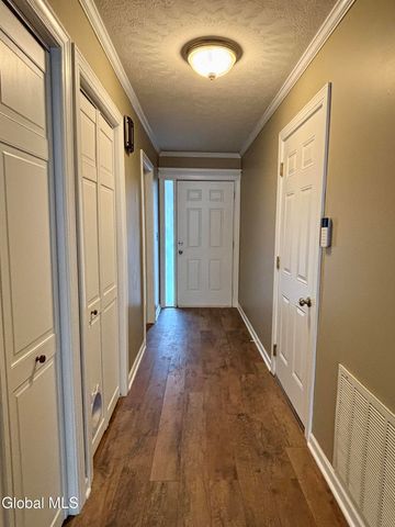 84 Ziemke Farm Lane, Cohoes, NY 12047