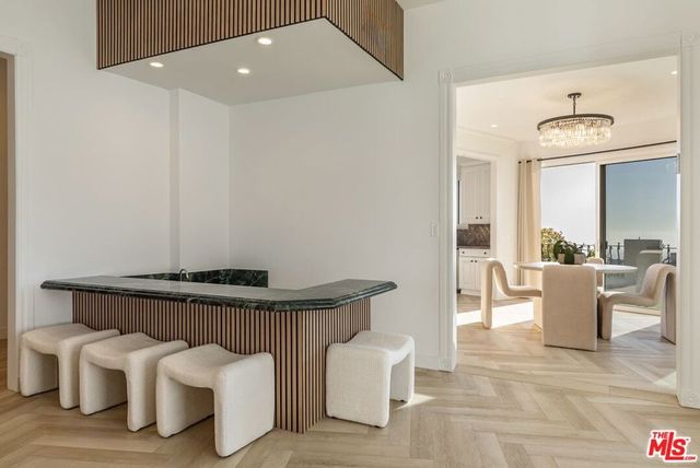 560 Chalette Drive, Beverly Hills, CA 90210