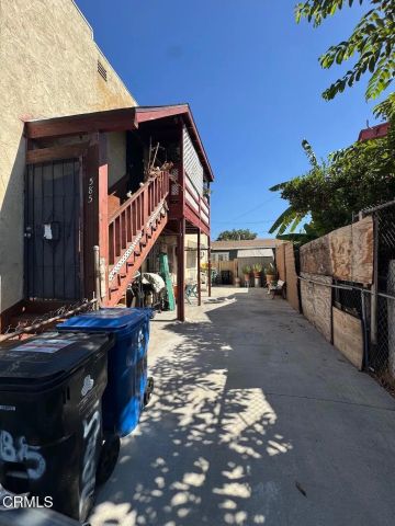 583 W Avenue 26, Los Angeles, CA 90065