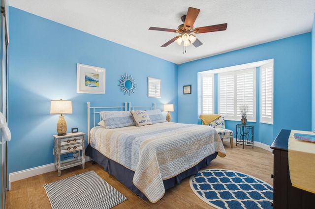 391 NE Plantation Road 215, Stuart, FL 34996