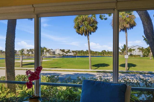 391 NE Plantation Road 215, Stuart, FL 34996