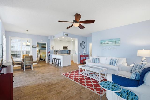 391 NE Plantation Road 215, Stuart, FL 34996