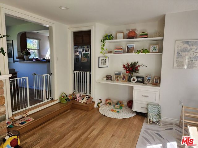 13232 Otsego Street, Sherman Oaks, CA 91423