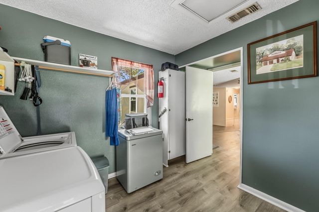 12 Bybee Circle, Huntsville, TX 77320