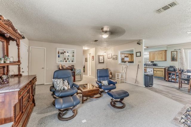 12 Bybee Circle, Huntsville, TX 77320