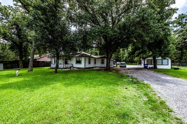 12 Bybee Circle, Huntsville, TX 77320