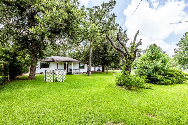 12 Bybee Circle, Huntsville, TX 77320