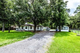 12 Bybee Circle, Huntsville, TX 77320