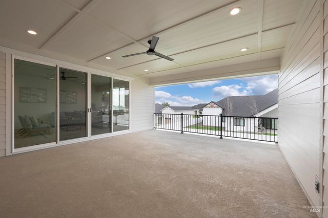 2941 N Staghaven Ave, Star, ID 83669