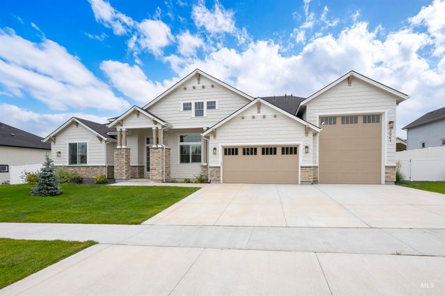 2941 N Staghaven Ave, Star, ID 83669