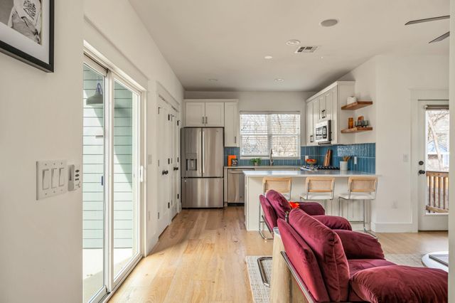 3302 Hollywood Ave, Austin, TX 78722