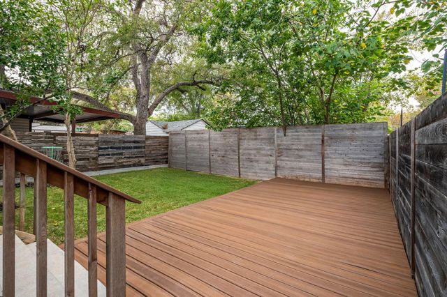 3302 Hollywood Ave, Austin, TX 78722