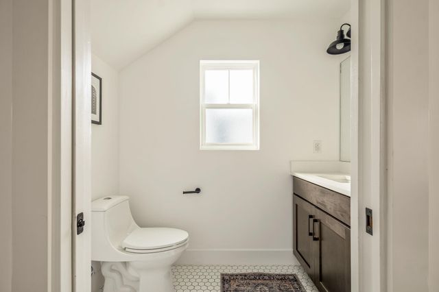 3302 Hollywood Ave, Austin, TX 78722