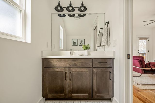 3302 Hollywood Ave, Austin, TX 78722