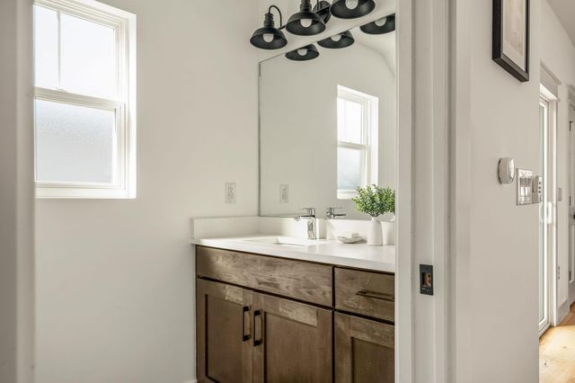 3302 Hollywood Ave, Austin, TX 78722