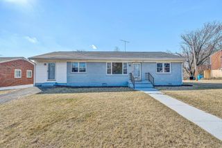 2710 Meadowview DR, Roanoke, VA 24017
