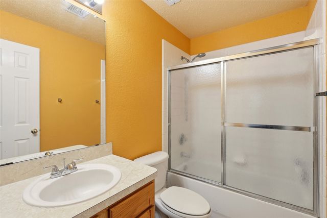 606 W 6th Street, Irving, TX 75060