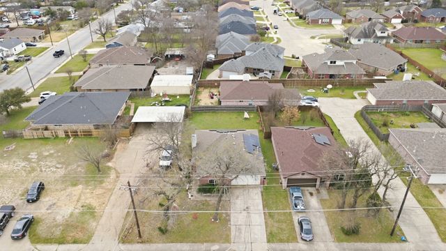 606 W 6th Street, Irving, TX 75060