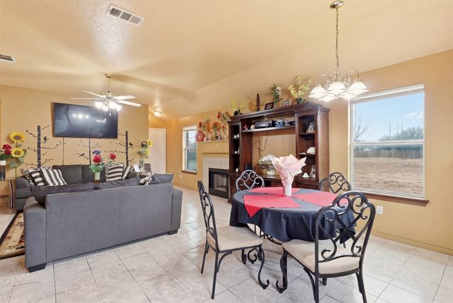 606 W 6th Street, Irving, TX 75060