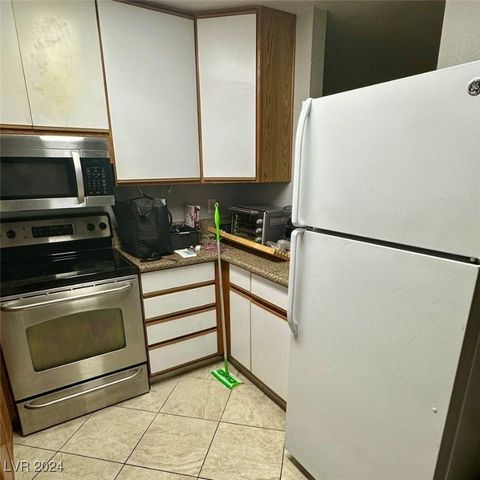 5378 Swenson Street 21, Las Vegas, NV 89119