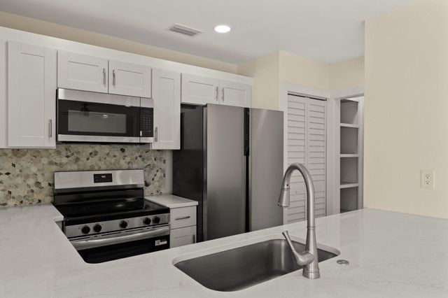 4000 Gulf Terrace Drive 285, Destin, FL 32541