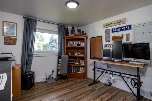 W2593 COLONIAL COURT, Appleton, WI 54915