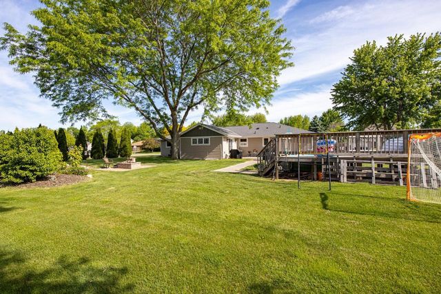 W2593 COLONIAL COURT, Appleton, WI 54915