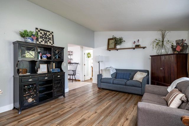 W2593 COLONIAL COURT, Appleton, WI 54915