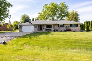 W2593 COLONIAL COURT, Appleton, WI 54915