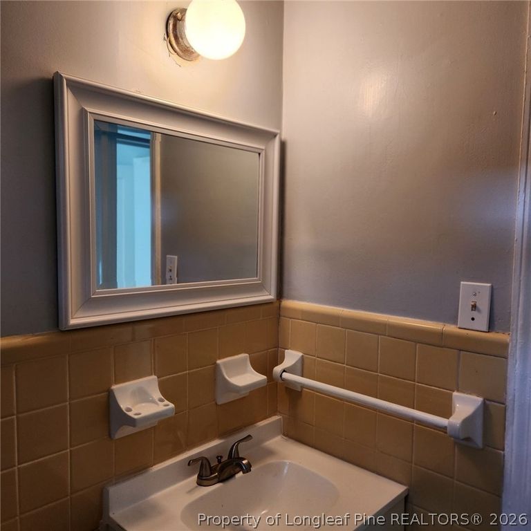 3234 Chandler Street, Fayetteville, NC 28303 — photo 9
