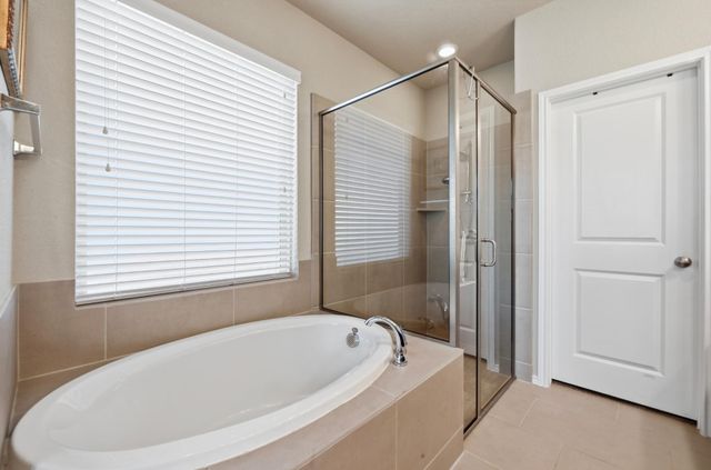 373 LACEY OAK LOOP, San Marcos, TX 78666