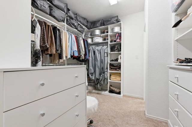 373 LACEY OAK LOOP, San Marcos, TX 78666