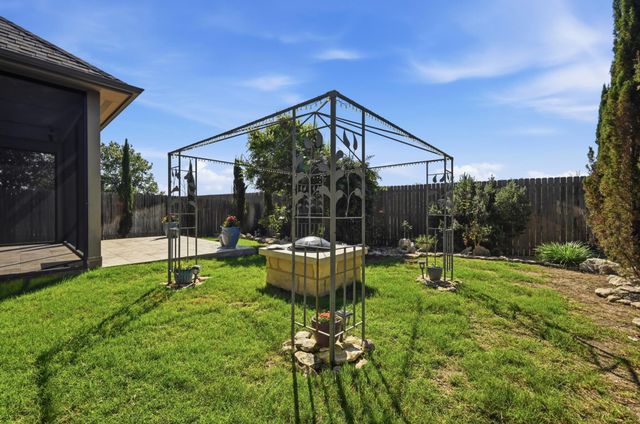 373 LACEY OAK LOOP, San Marcos, TX 78666