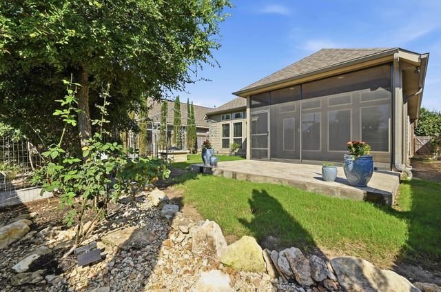 373 LACEY OAK LOOP, San Marcos, TX 78666