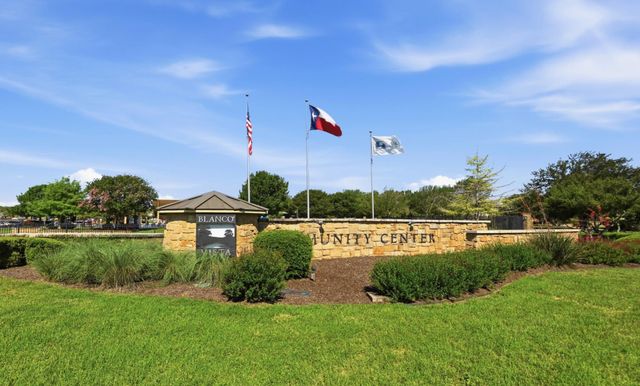 373 LACEY OAK LOOP, San Marcos, TX 78666