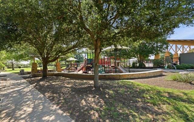 373 LACEY OAK LOOP, San Marcos, TX 78666