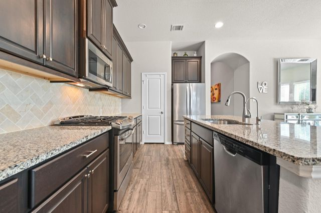 373 LACEY OAK LOOP, San Marcos, TX 78666