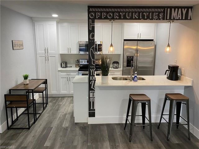 13118 Feather Sound DR 205, Fort Myers, FL 33919