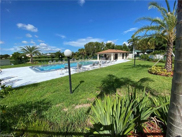 13118 Feather Sound DR 205, Fort Myers, FL 33919