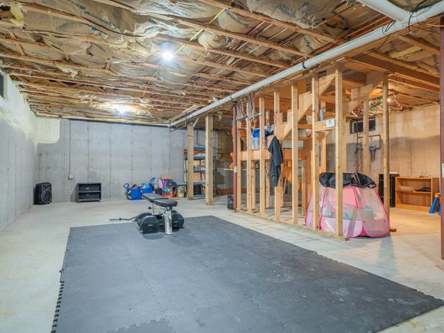 16 Robinwood Lane, Tupper Lake, NY 12986