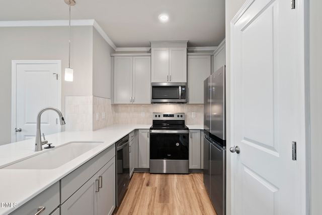 2020 Rockface Way, Durham, NC 27703