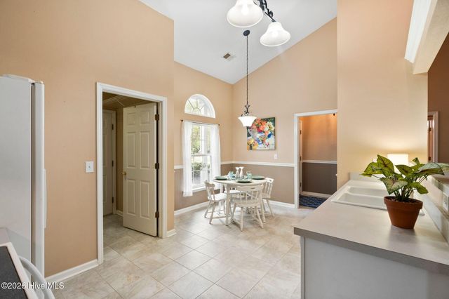 7557 Dunbar Drive SW, Sunset Beach, NC 28468