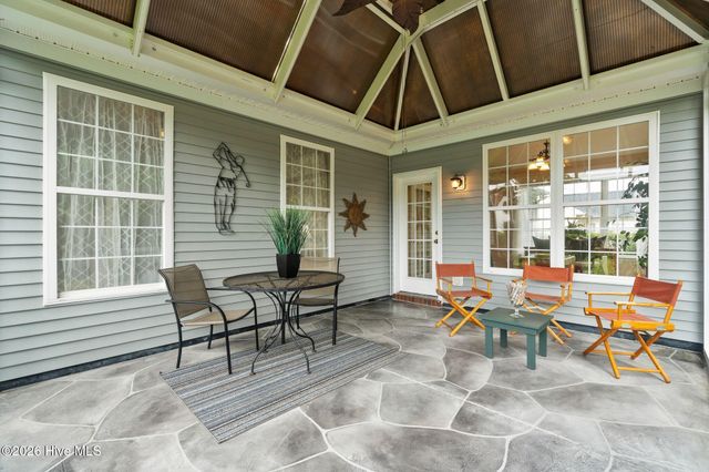 7557 Dunbar Drive SW, Sunset Beach, NC 28468