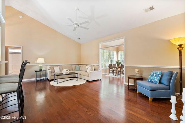 7557 Dunbar Drive SW, Sunset Beach, NC 28468