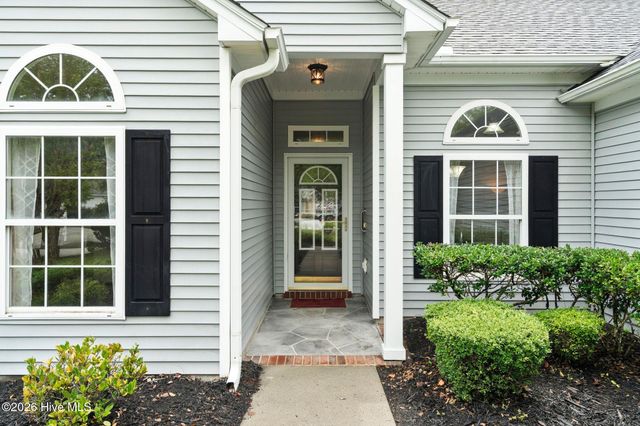 7557 Dunbar Drive SW, Sunset Beach, NC 28468