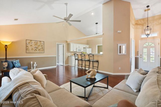 7557 Dunbar Drive SW, Sunset Beach, NC 28468