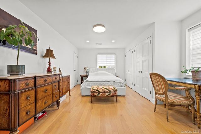 53-16 Concord Street, Little Neck, NY 11362