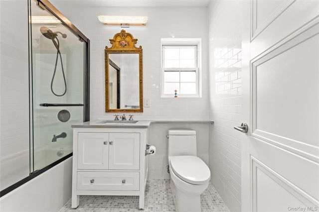 53-16 Concord Street, Little Neck, NY 11362