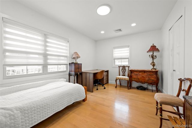 53-16 Concord Street, Little Neck, NY 11362